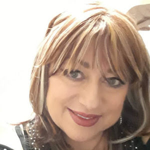 Meet your Posher, Maha
